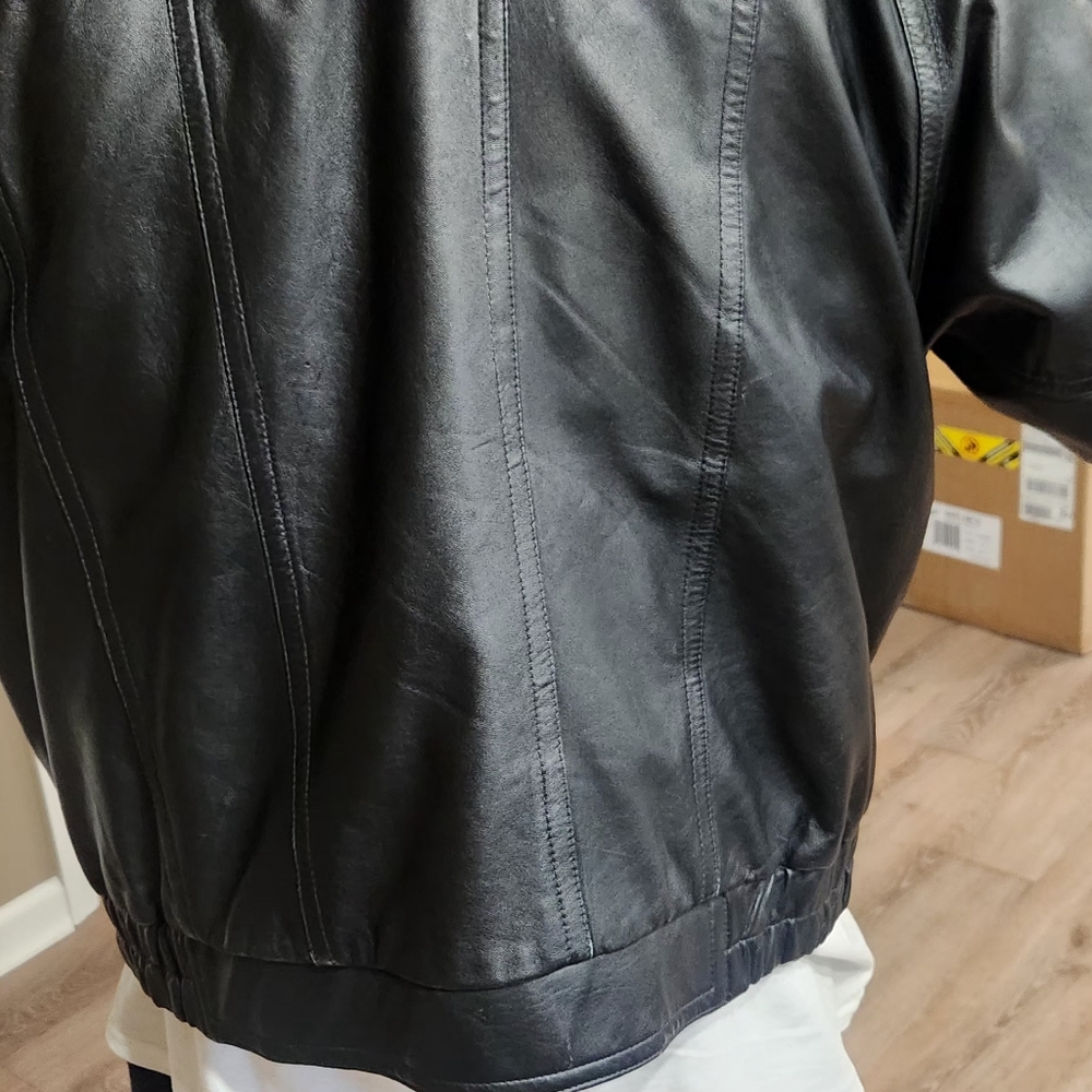 Leather Jacket - Picture 7 of 8